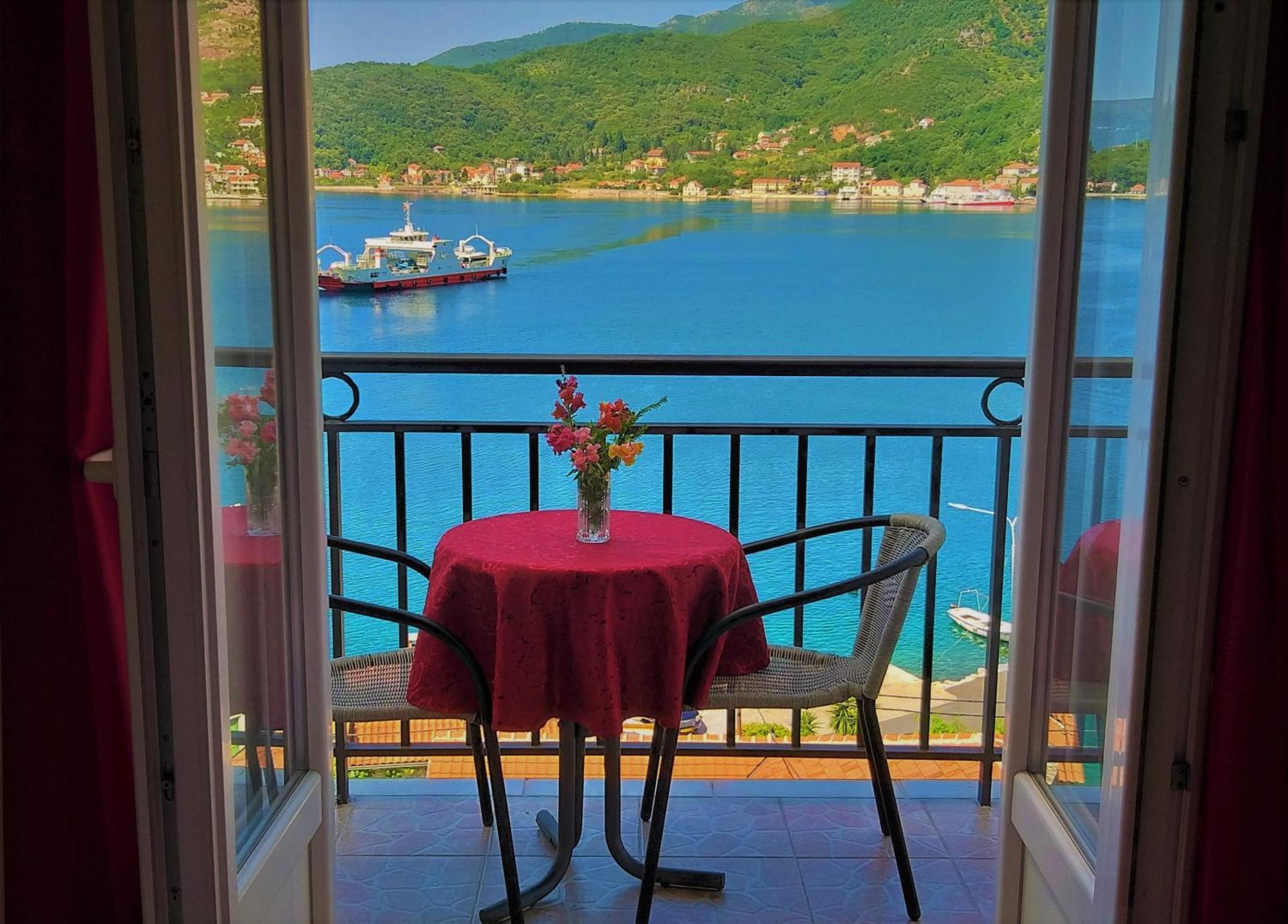 Apartments Okuka Tivat Zimmer foto